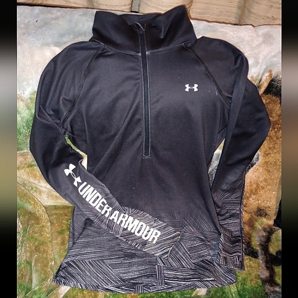 Under Armour Black Half-Zip Pullover